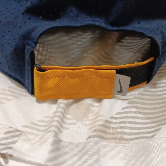 Cap - Picture 3 of 9